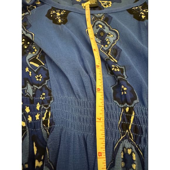 INC Blue Studded Print Batwing Sleeves Nylon Top Sz M - Picture 12 of 15